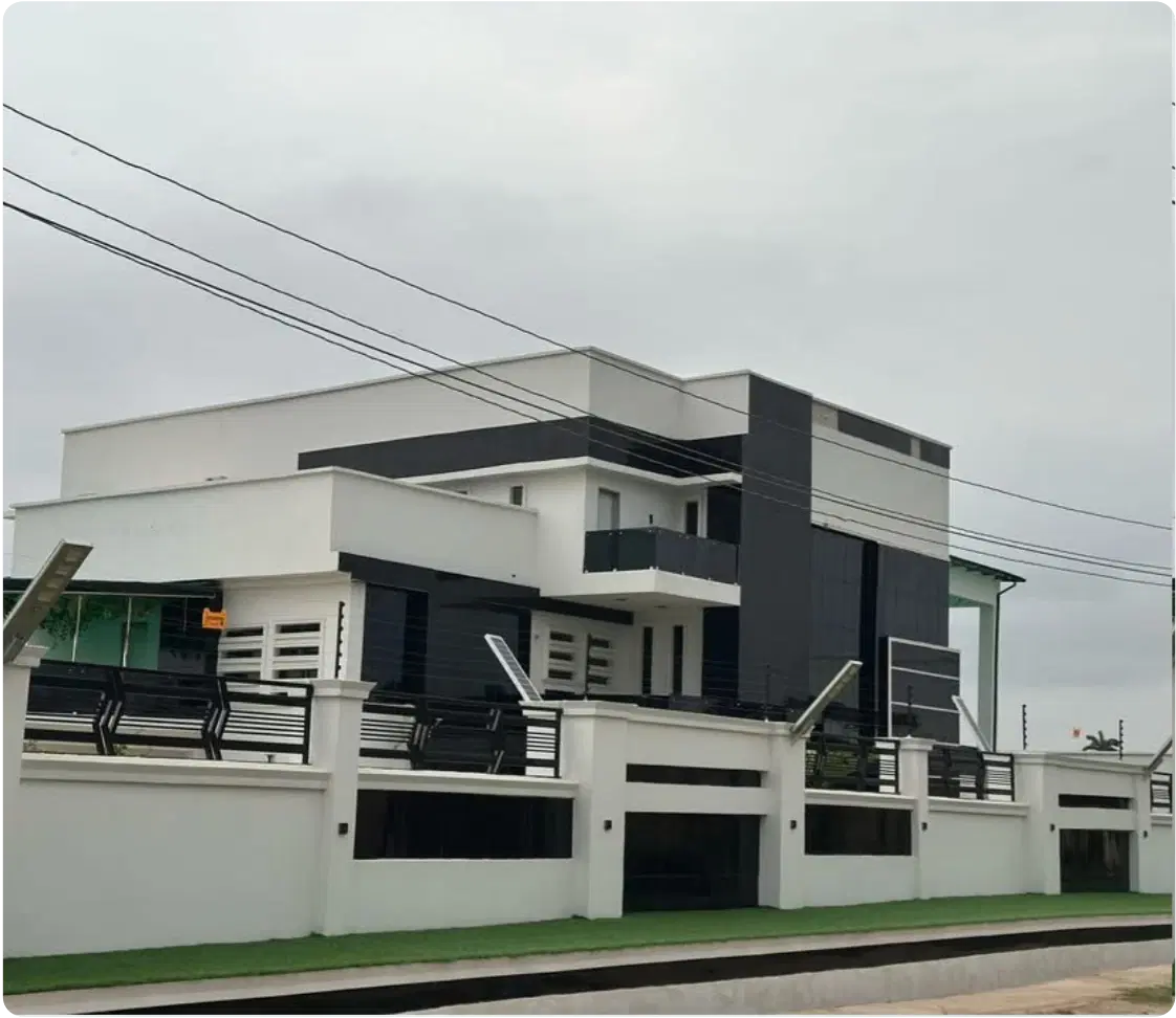 Luxury Waterfront Villa